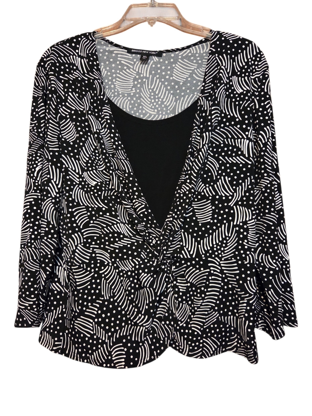 Briggs New York Black and White Abstract Knot-Front Blouse